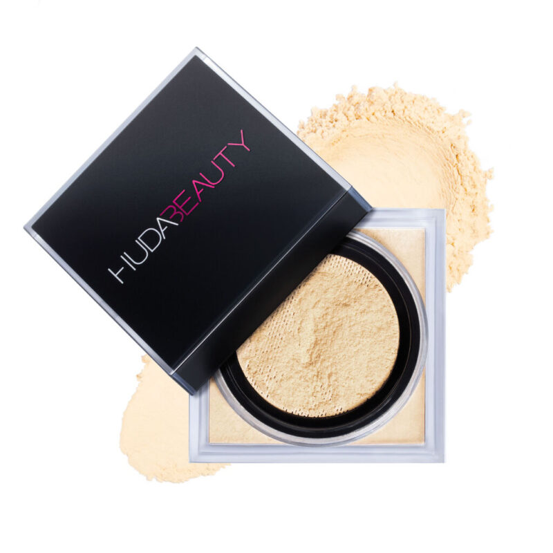 Huda Beauty's Easy Bake Loose Baking & Setting Powder - Image 6